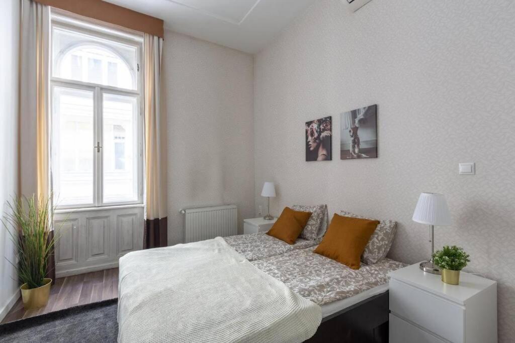 Chic, Captivating Space Budapeşte Dış mekan fotoğraf